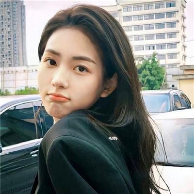 查理咬我手指